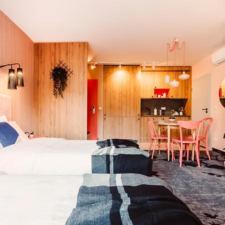 Mosquito Silesia Apartments Катовіце Екстер'єр фото